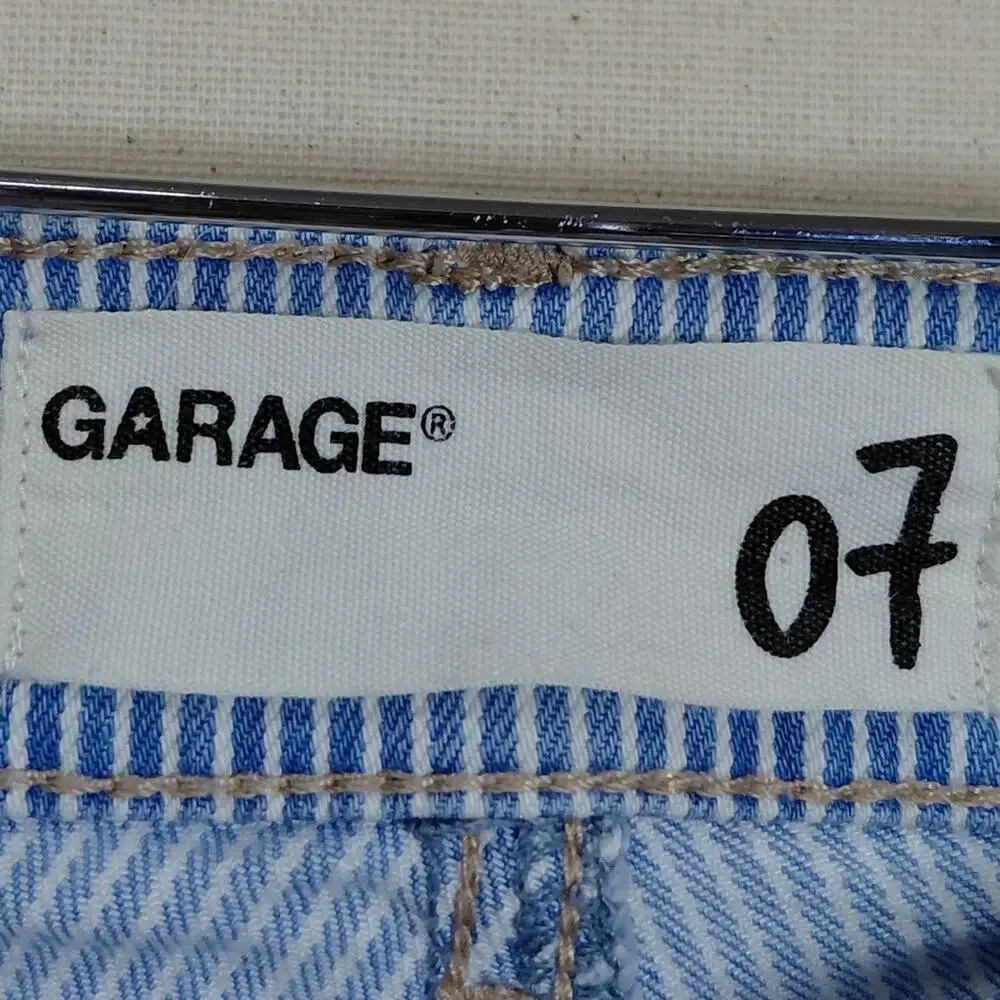 Garage Cotton Blend Blue Striped Skinny Stretch Jeans Women Size 7